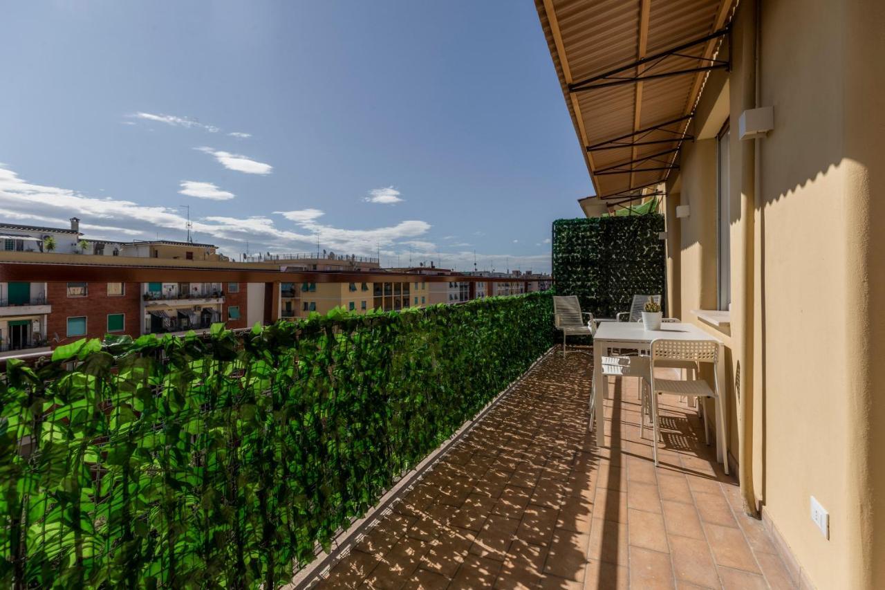 La Dolce - Sunny Penthouse Trastevere Station 100sqm Apartment Rom